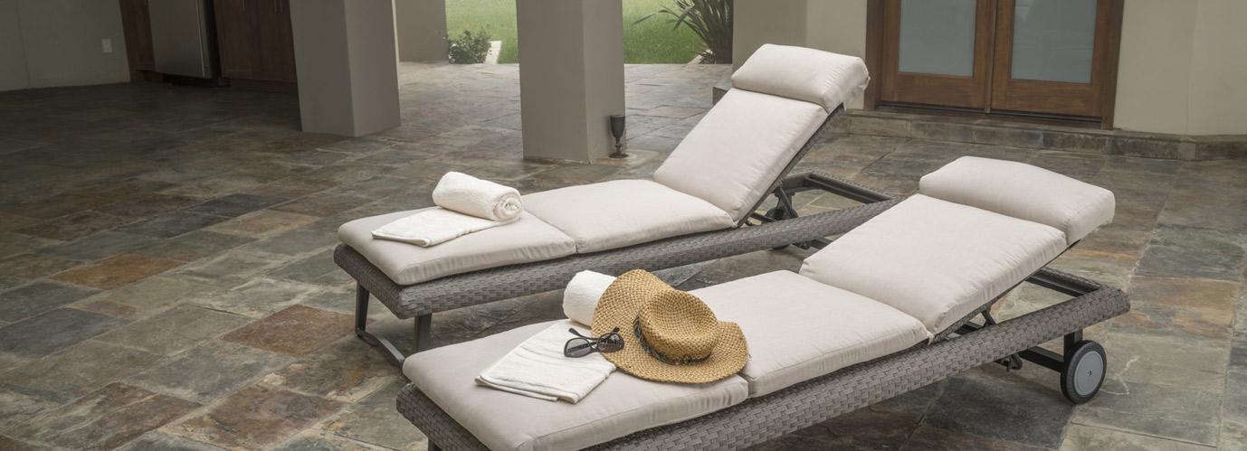 Vistano Set of 2 Sunbrella Outdoor Chaise Lounge - Thumbnail 5