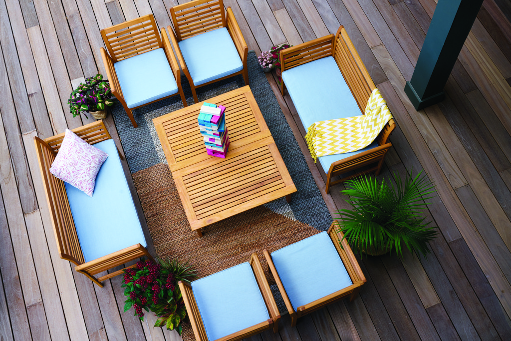 7 Comfy, Cozy Outdoor Furniture Layout Ideas