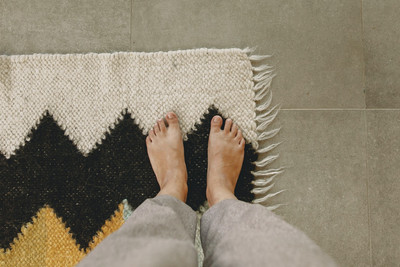 5 Quick Tips for Cleaning and Maintaining Your Outdoor Rug